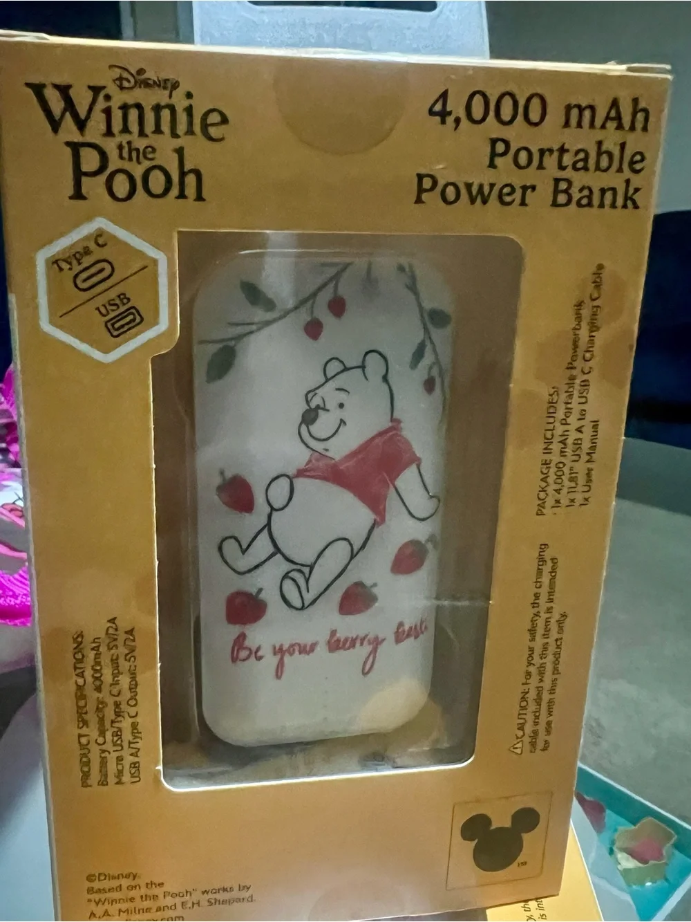 Disney Winnie the Pooh White & Red Portable Power Bank - 4,000 mAh